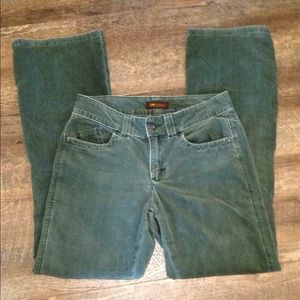 6M Lee One True Fit Corduroy Jeans Boot Cut Flares